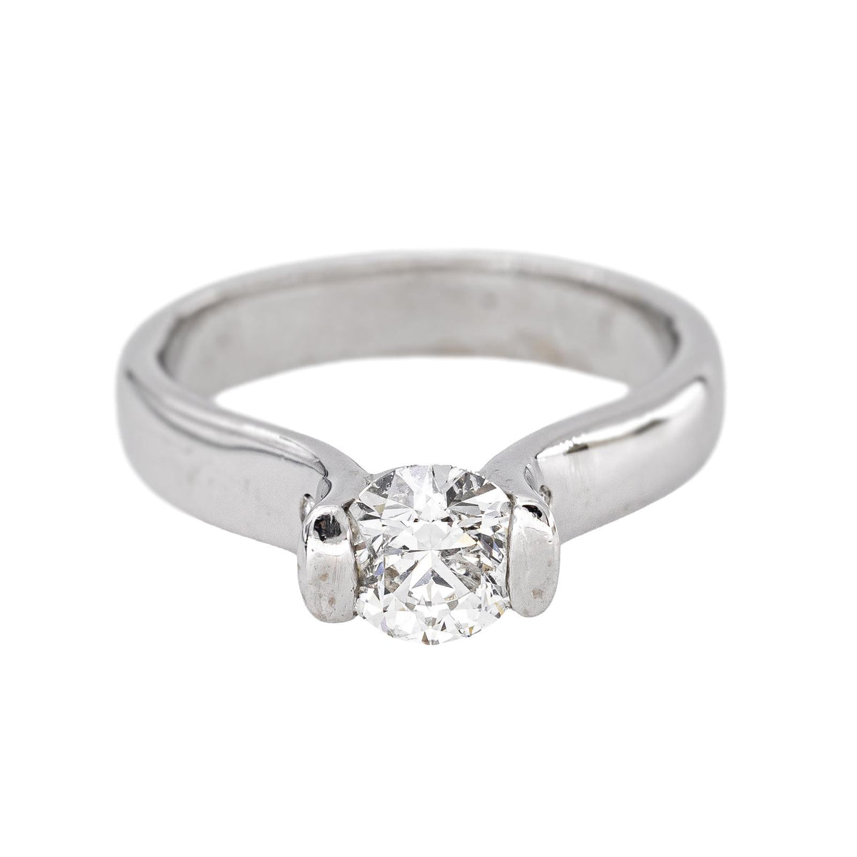 White gold Solitaire Diamond Ring