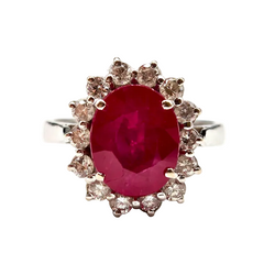Entourage Ring in white gold, rubies, and diamonds
