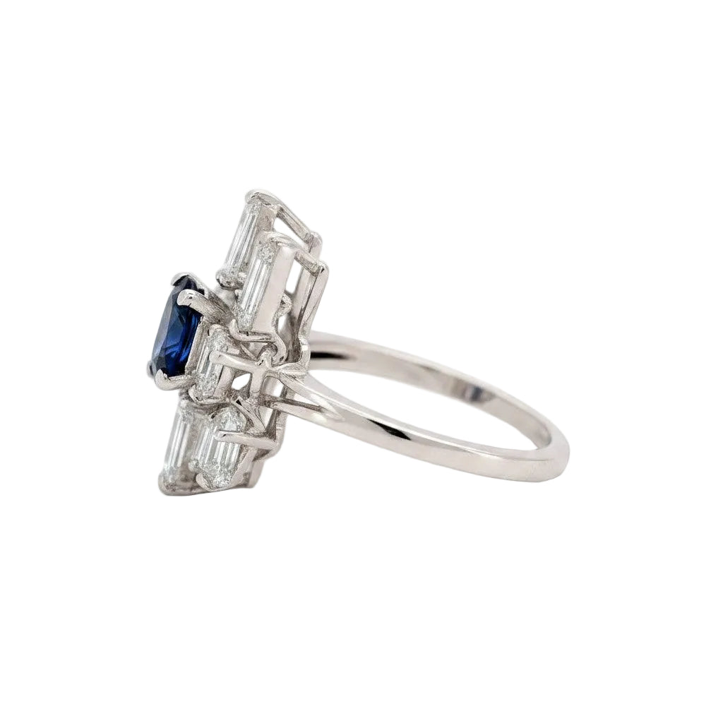 White gold, Sapphire and Diamond Ring