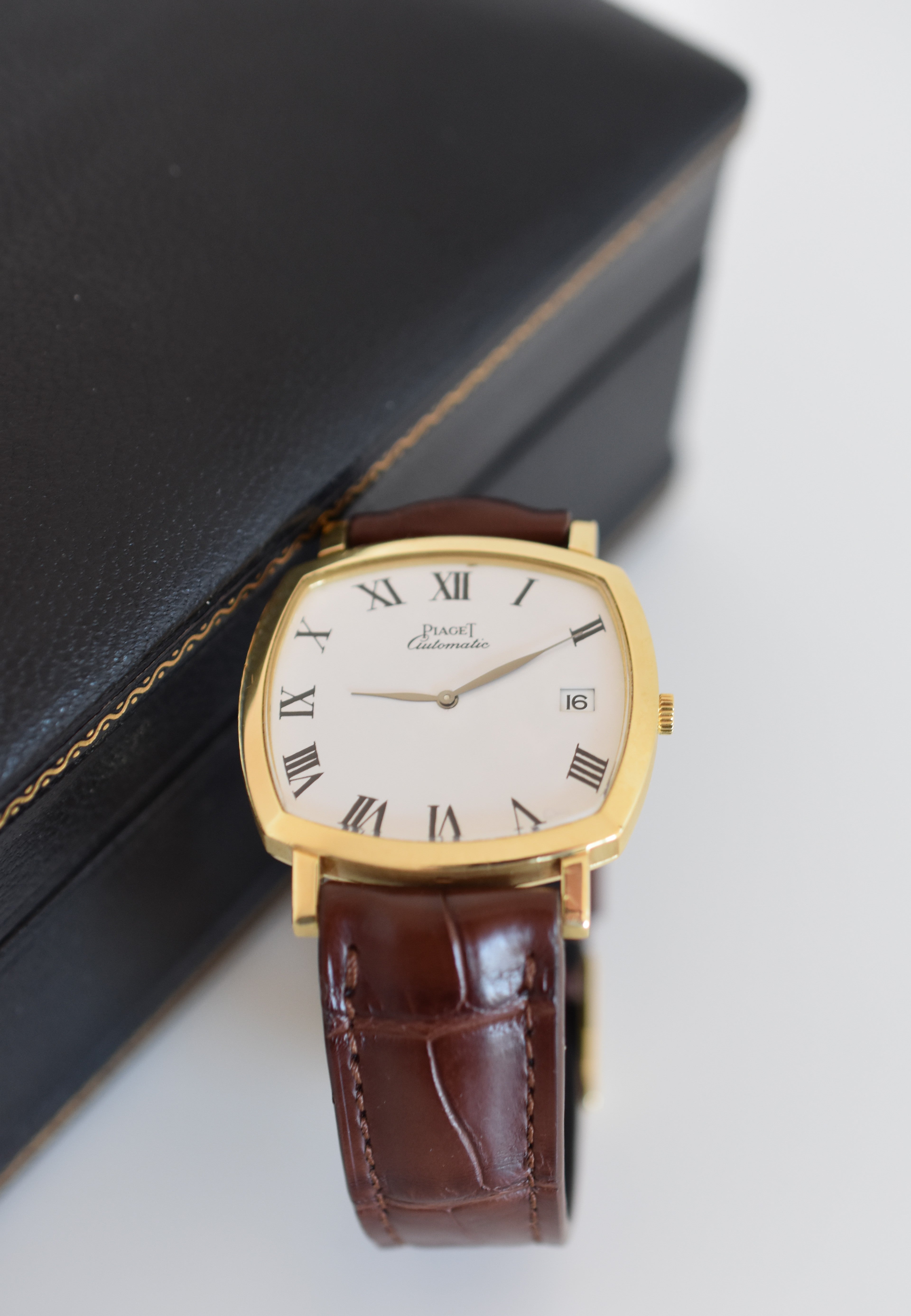 Watch PIAGET Automatic cushion in yellow gold