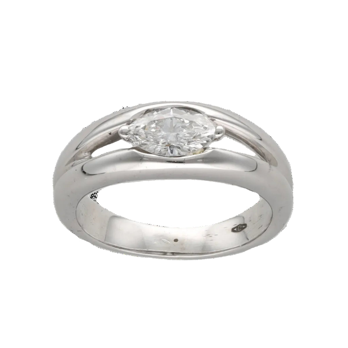 White Gold Solitaire Ring with Diamond