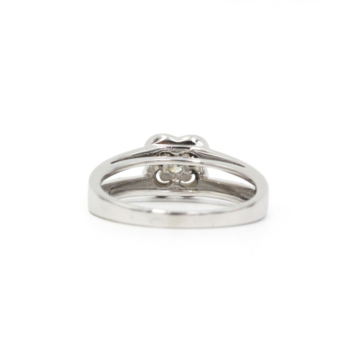 MAUBOUSSIN "Chance of Love No. 2" Solitaire Ring in White Gold and Diamonds