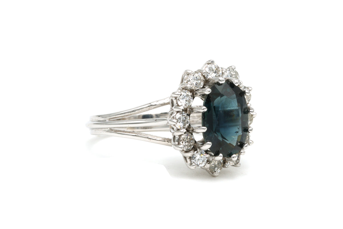 "Entourage" Ring in White Gold, Sapphires, and Diamonds