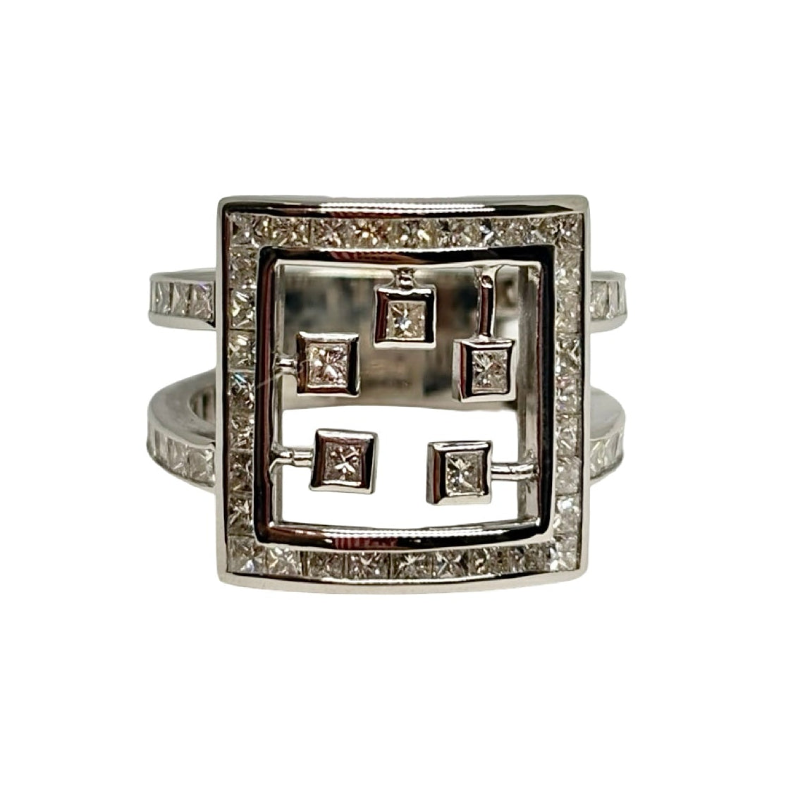 White Gold and Diamond Ring