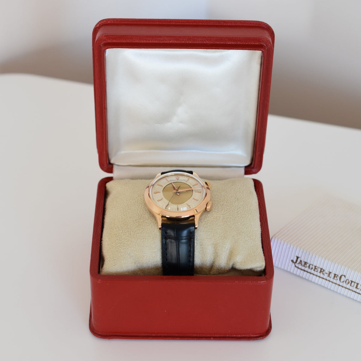 Jaeger-LeCoultre Mémovox Réveil, Calibre P489/1, 18-carat pink gold, 1955