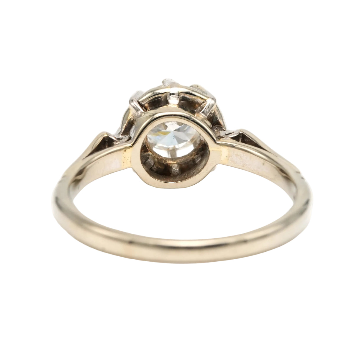 White Gold Solitaire Ring with Diamond