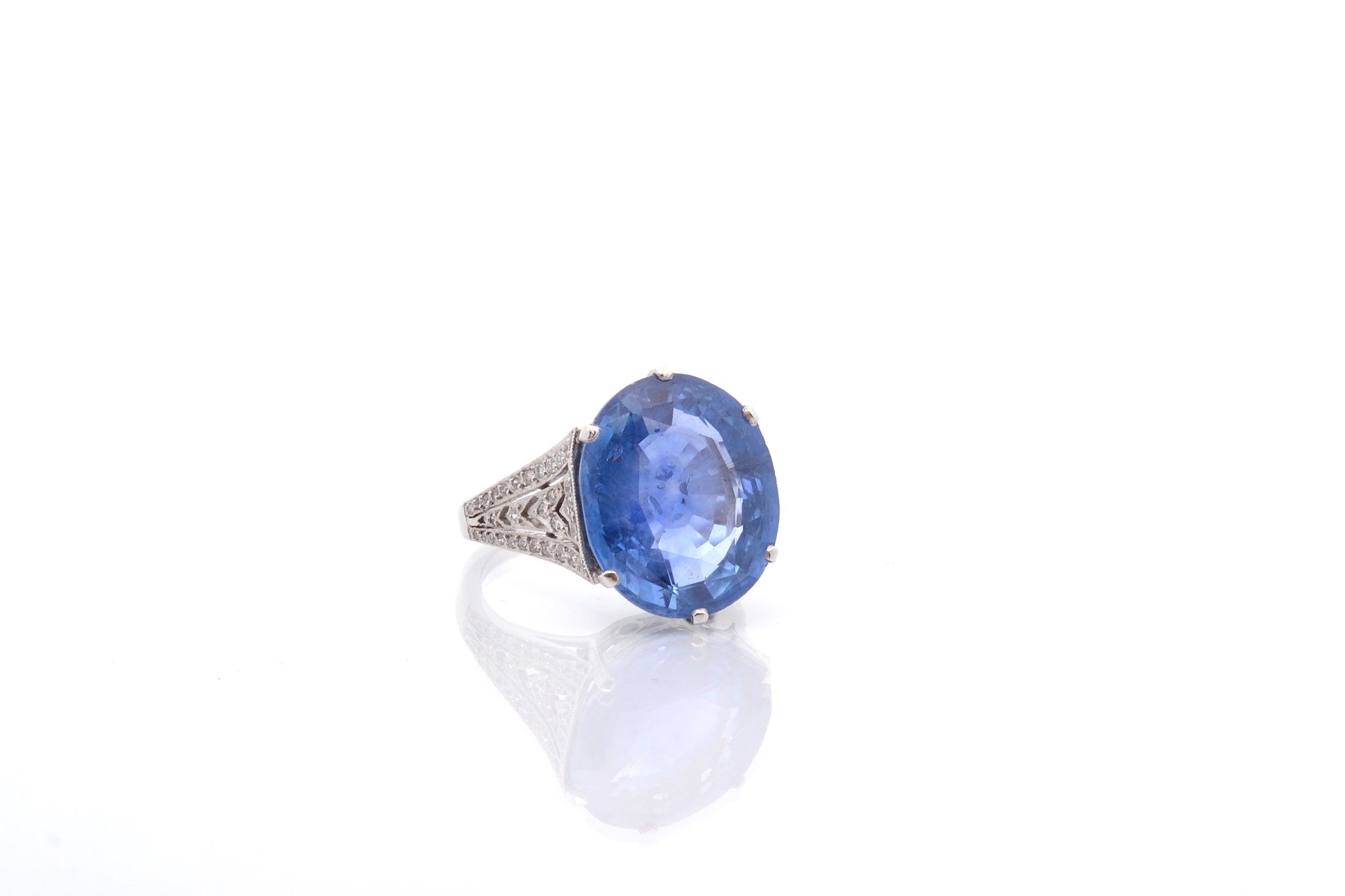 Bague saphir de Ceylan de 18,49 carats en platine (Copie)