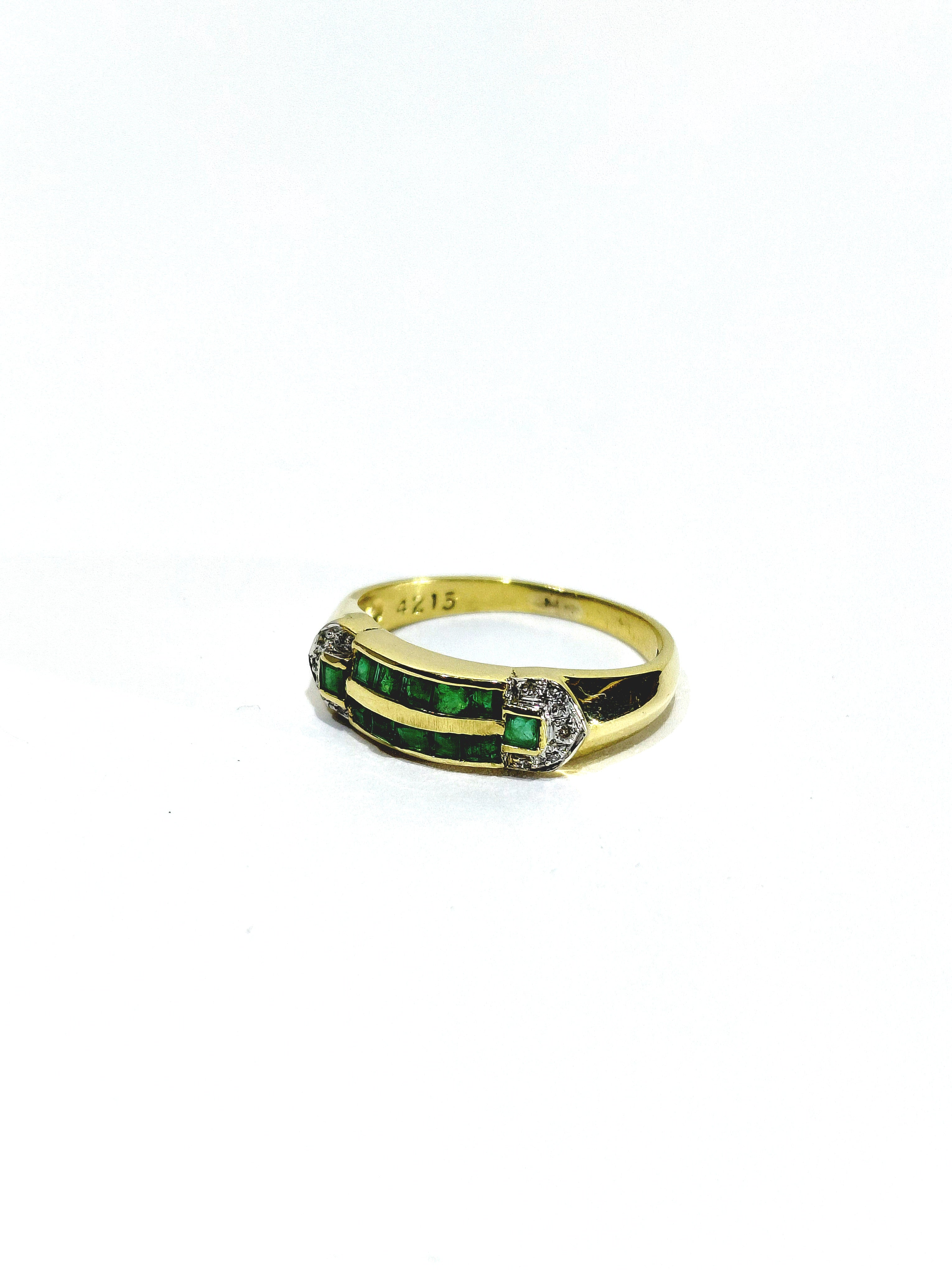Yellow Gold Ring with Diamonds and Emeralds