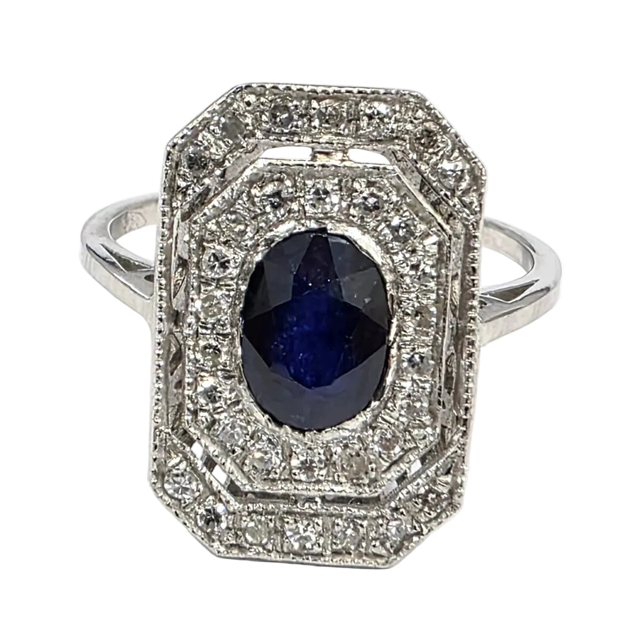 "Entourage" Ring in White Gold, Sapphire, and Diamonds