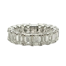 "Eterné" Wedding Band in White Gold and Diamonds