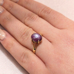 Yellow Gold Solitaire Ring with Sapphire