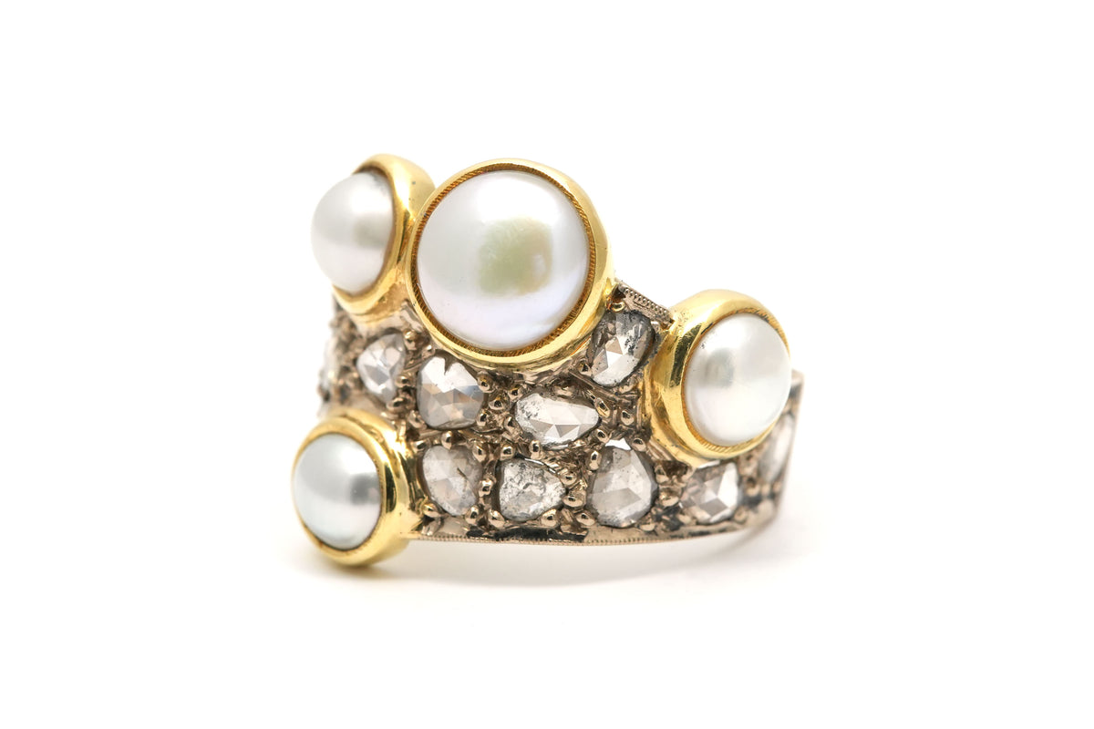 Yellow Gold Cocktail Ring with Pearls and Diamonds