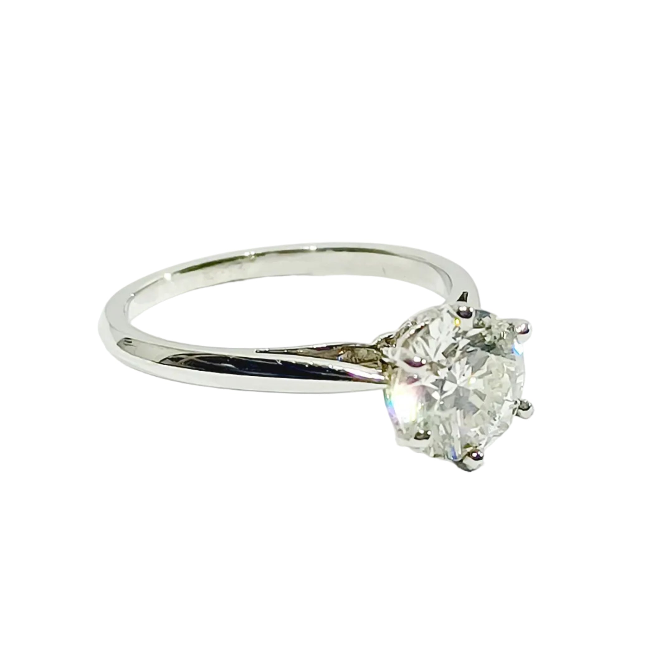 Ring Solitaire MAUBOUSSIN in paltinium and diamond