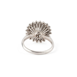 Bague Marguerite en or blanc et diamants