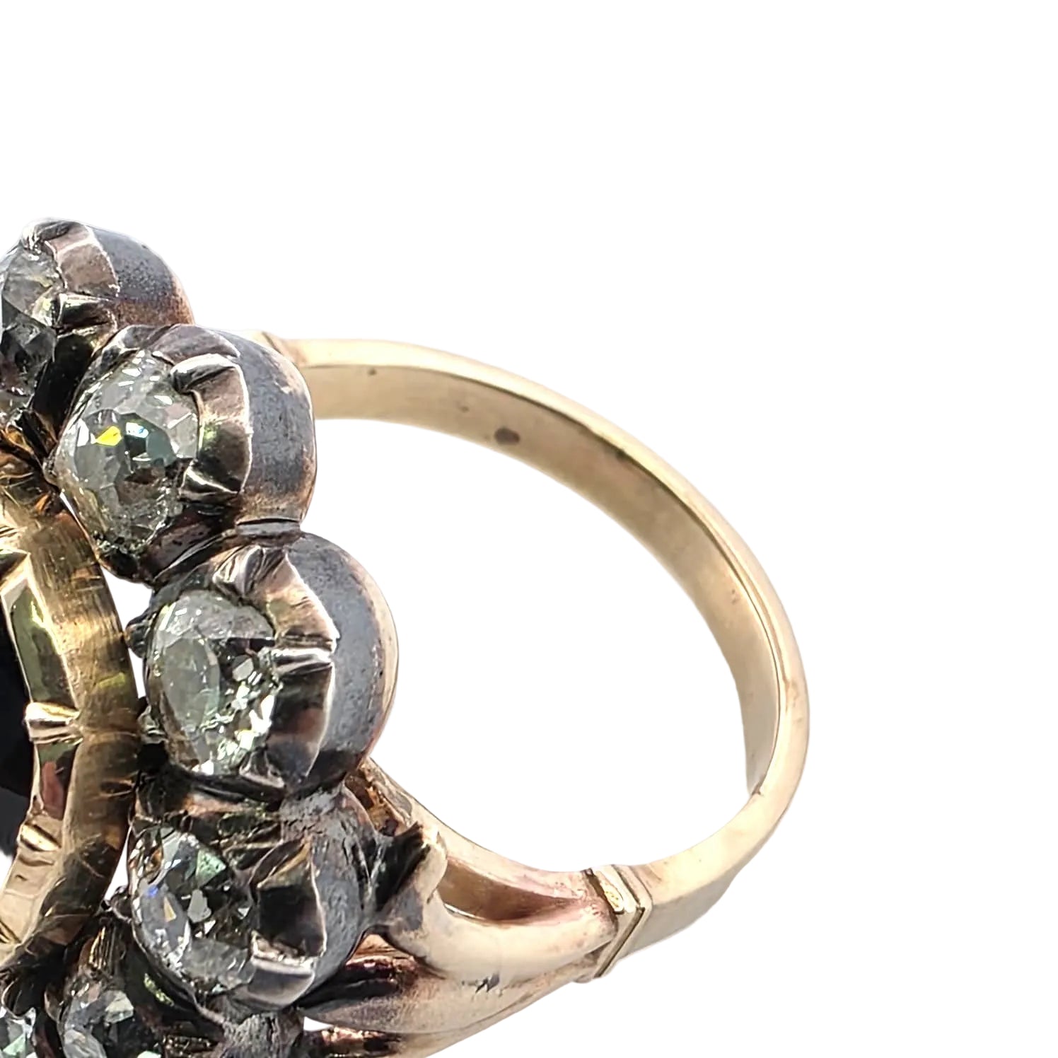 Marguerite Ring in yellow gold, silver, sapphire and diamonds