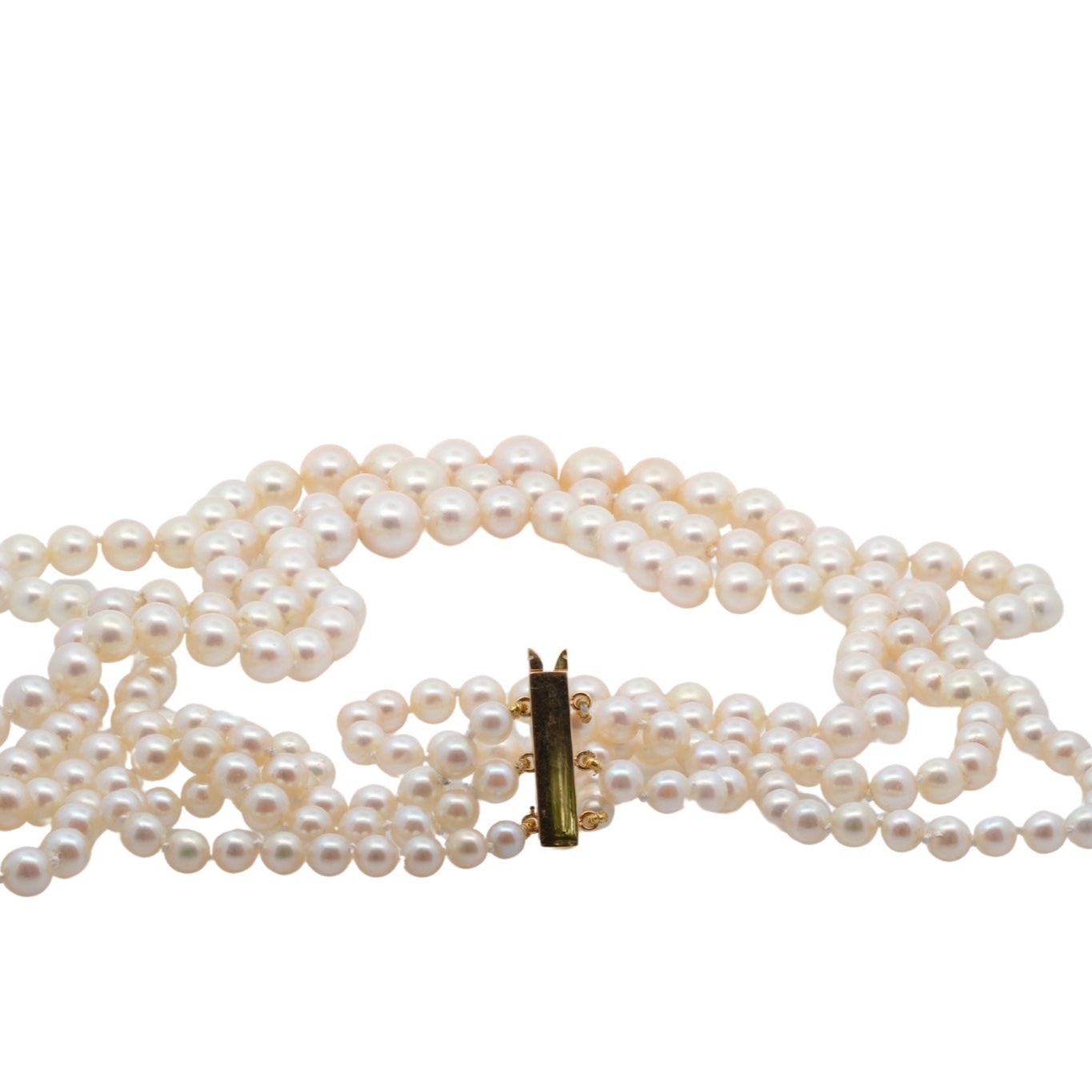 Collier perles de culture et fermoir en or 18k