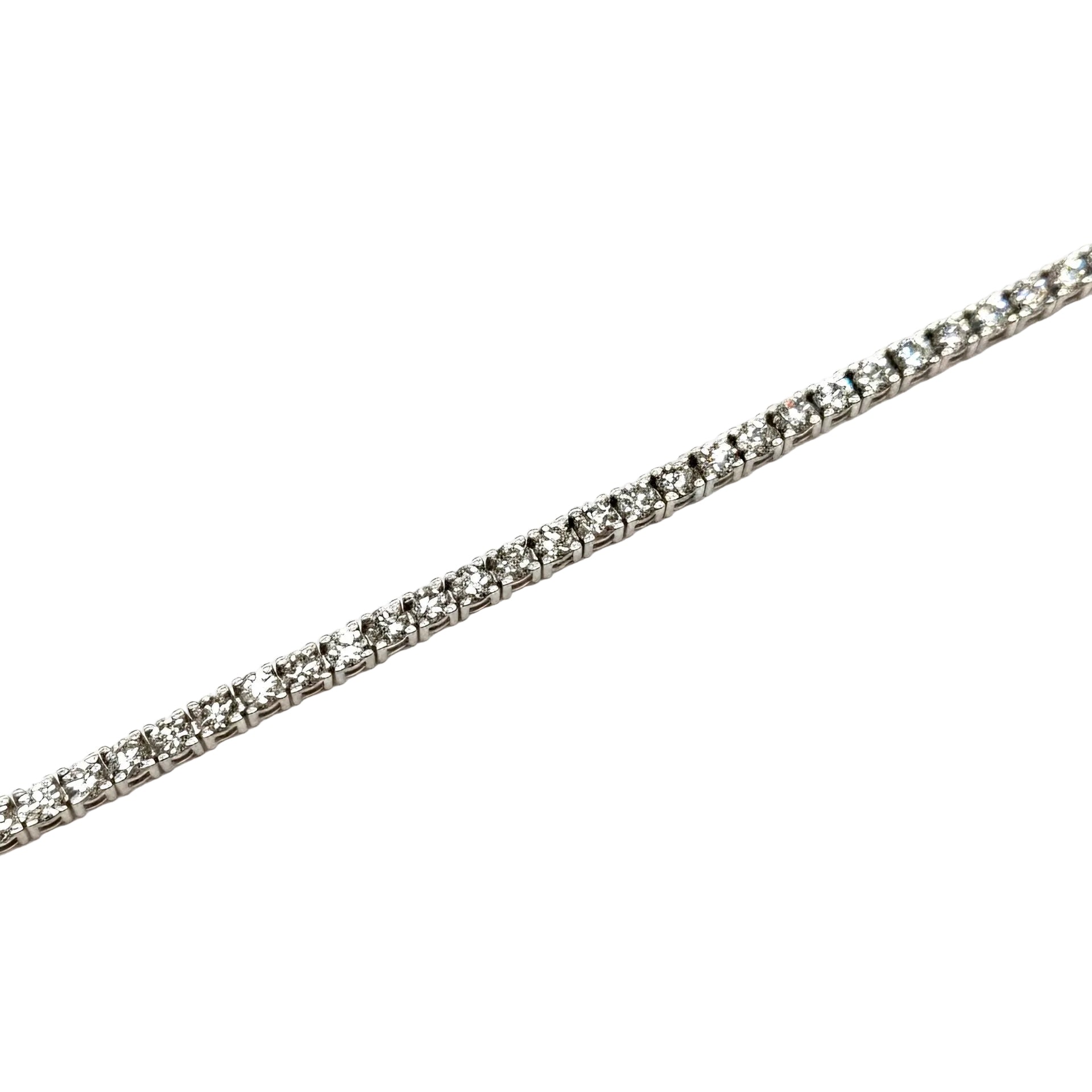 "Ligne" Bracelet in White Gold and Diamonds