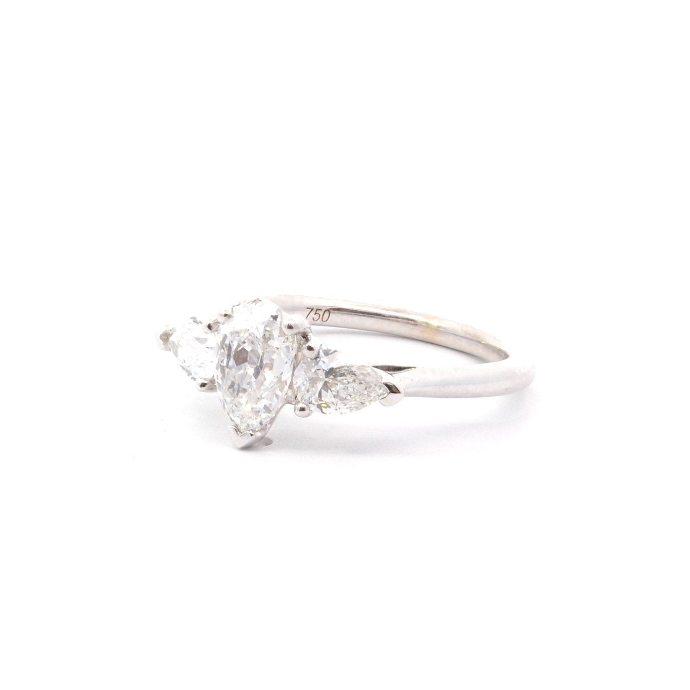 Bague diamant poire 1ct D/SI2 en or 18k