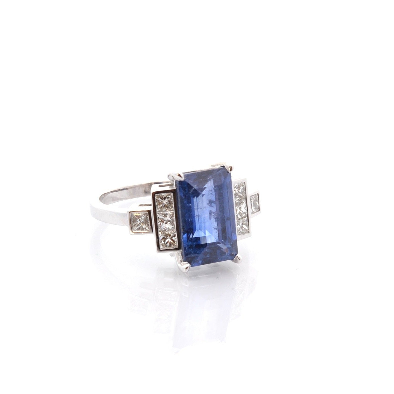 Bague saphir de 4,26cts et diamants