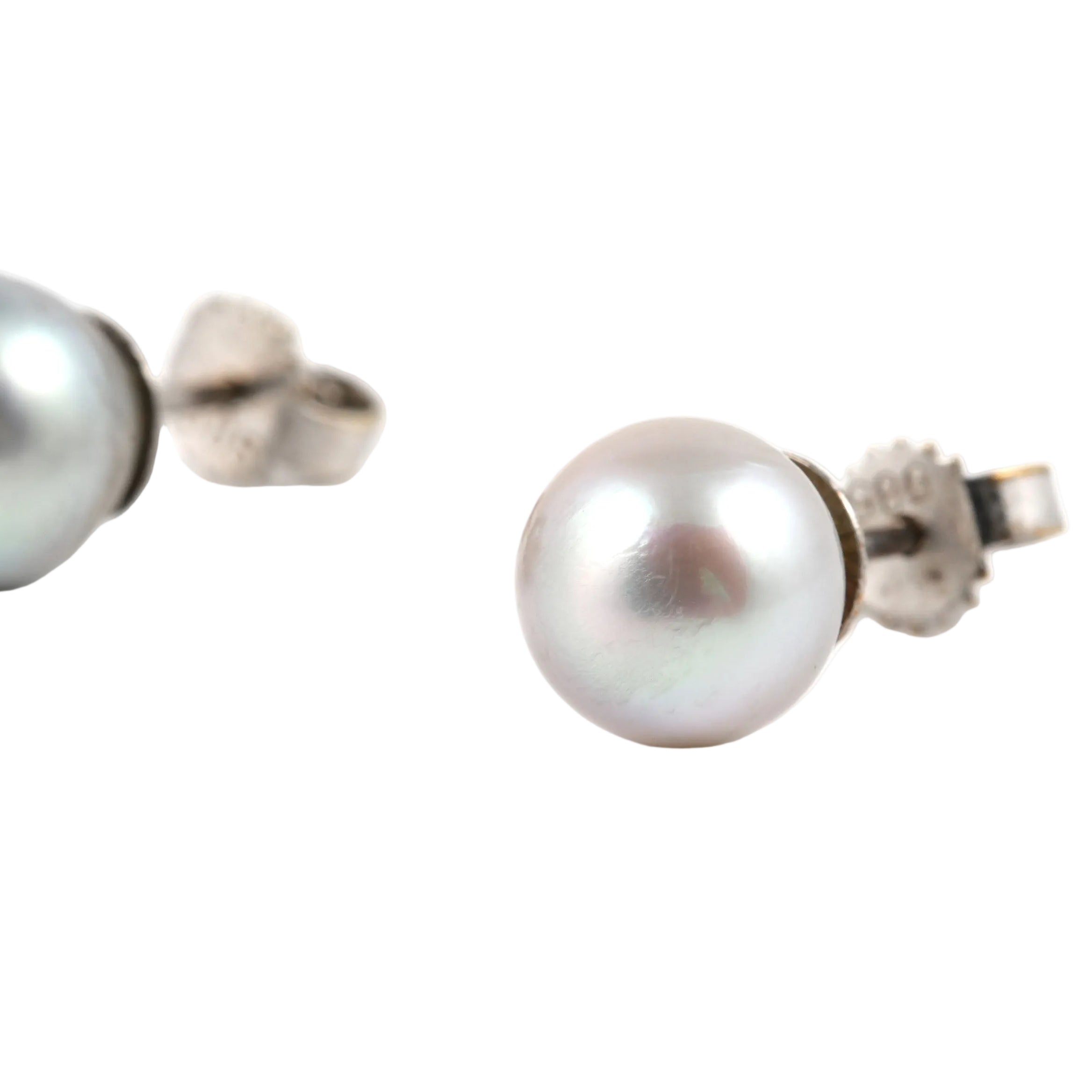 White Gold Earrings with Pearls