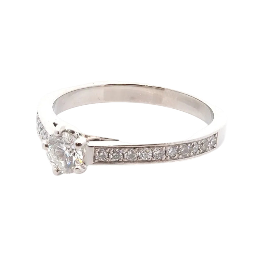 Ring Chaumet diamonds at paltinium