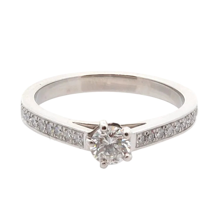 Ring Chaumet diamonds at paltinium
