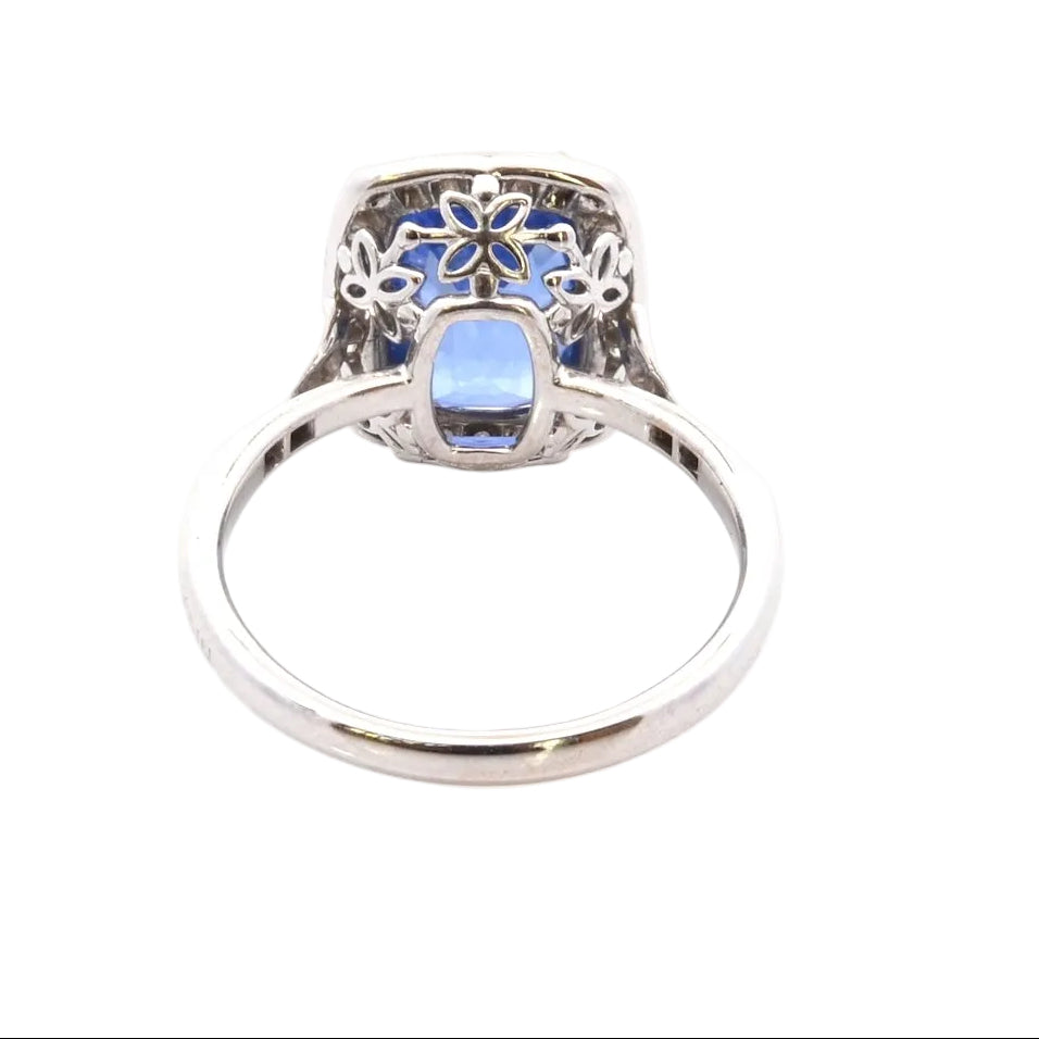 Bague saphir de 4,23cts et diamants