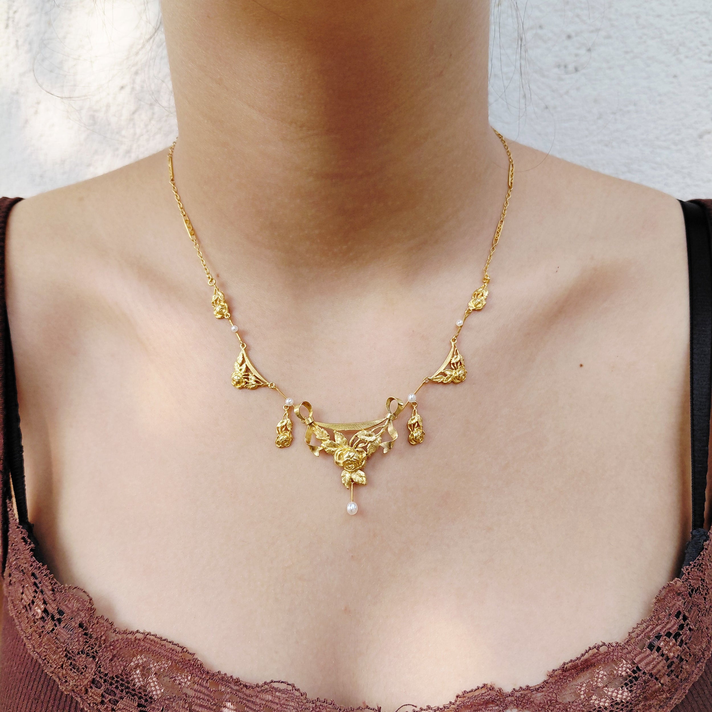 Champagne Gold and Pearl Drapery Necklace
