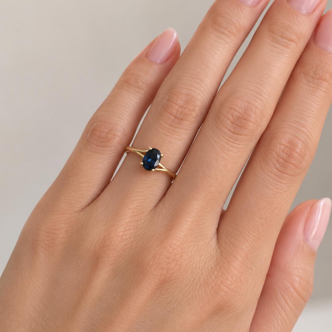 Yellow Gold Solitaire Ring with Sapphire
