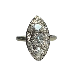 Marquise Ring in White Gold and Diamonds