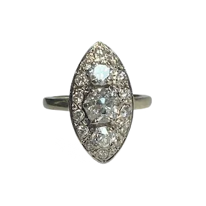 Marquise Ring in White Gold and Diamonds