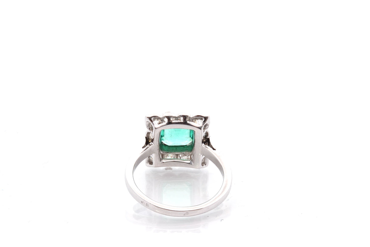 Bague vintage émeraude et diamants