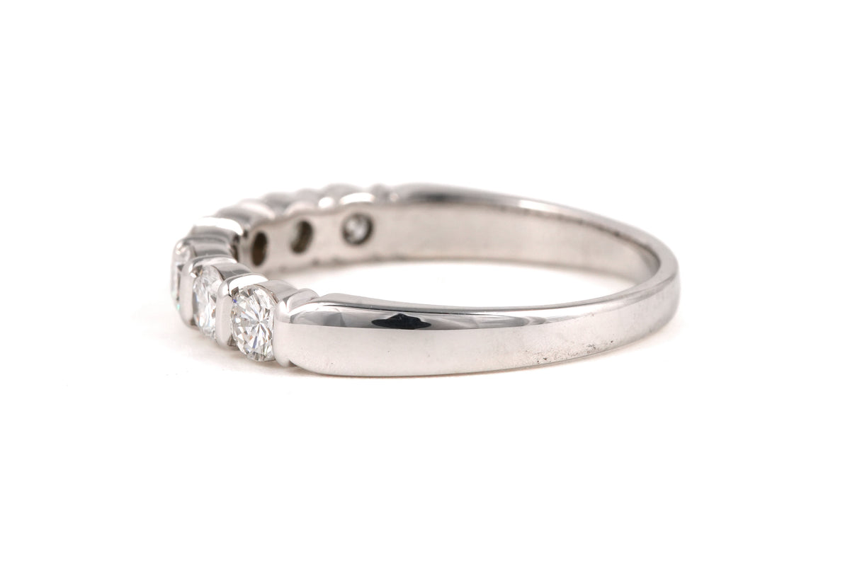 Bague Alliance en or blanc et diamants