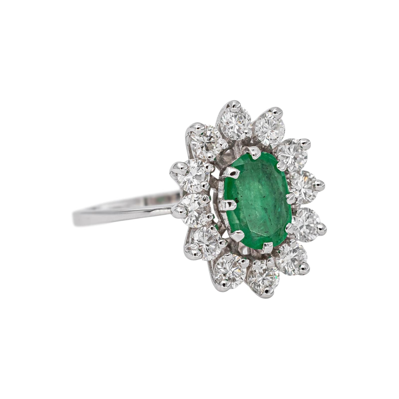 Pompadour Ring in White gold with Emerald