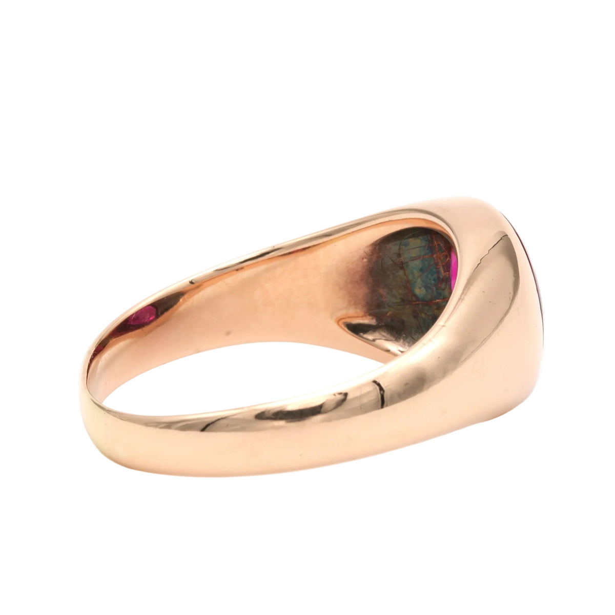 Bague Chevalière en or jaune et rubis