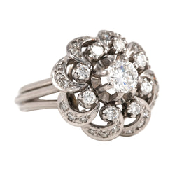 Marguerite Ring in White Gold and Diamonds