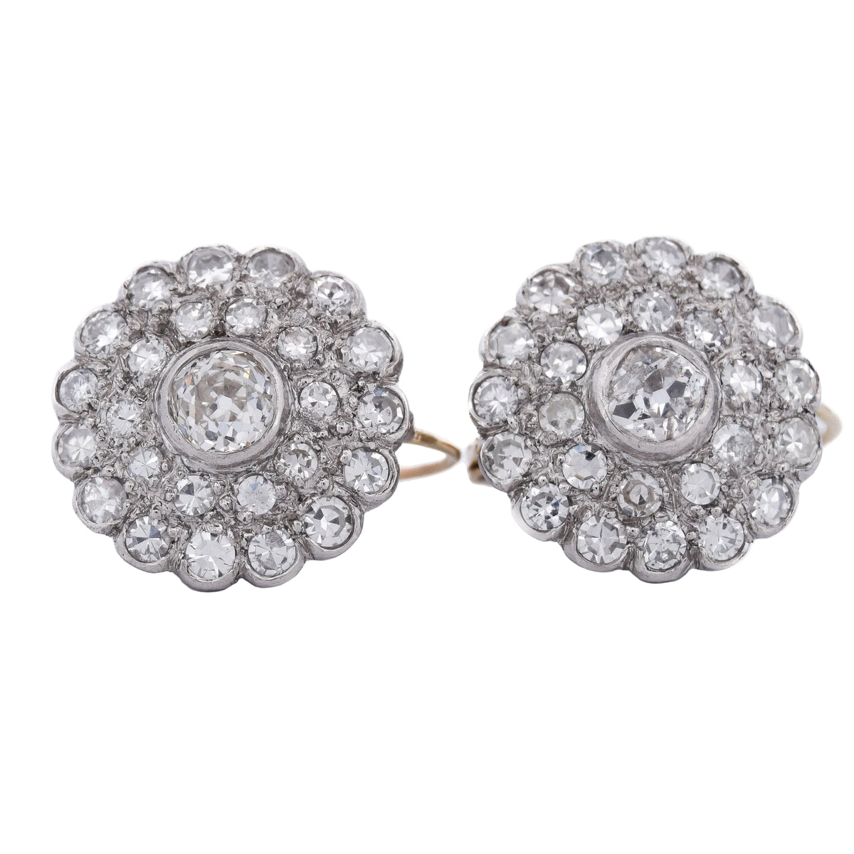 Lever-back earrings in yellow gold, Platinum, and Diamonds