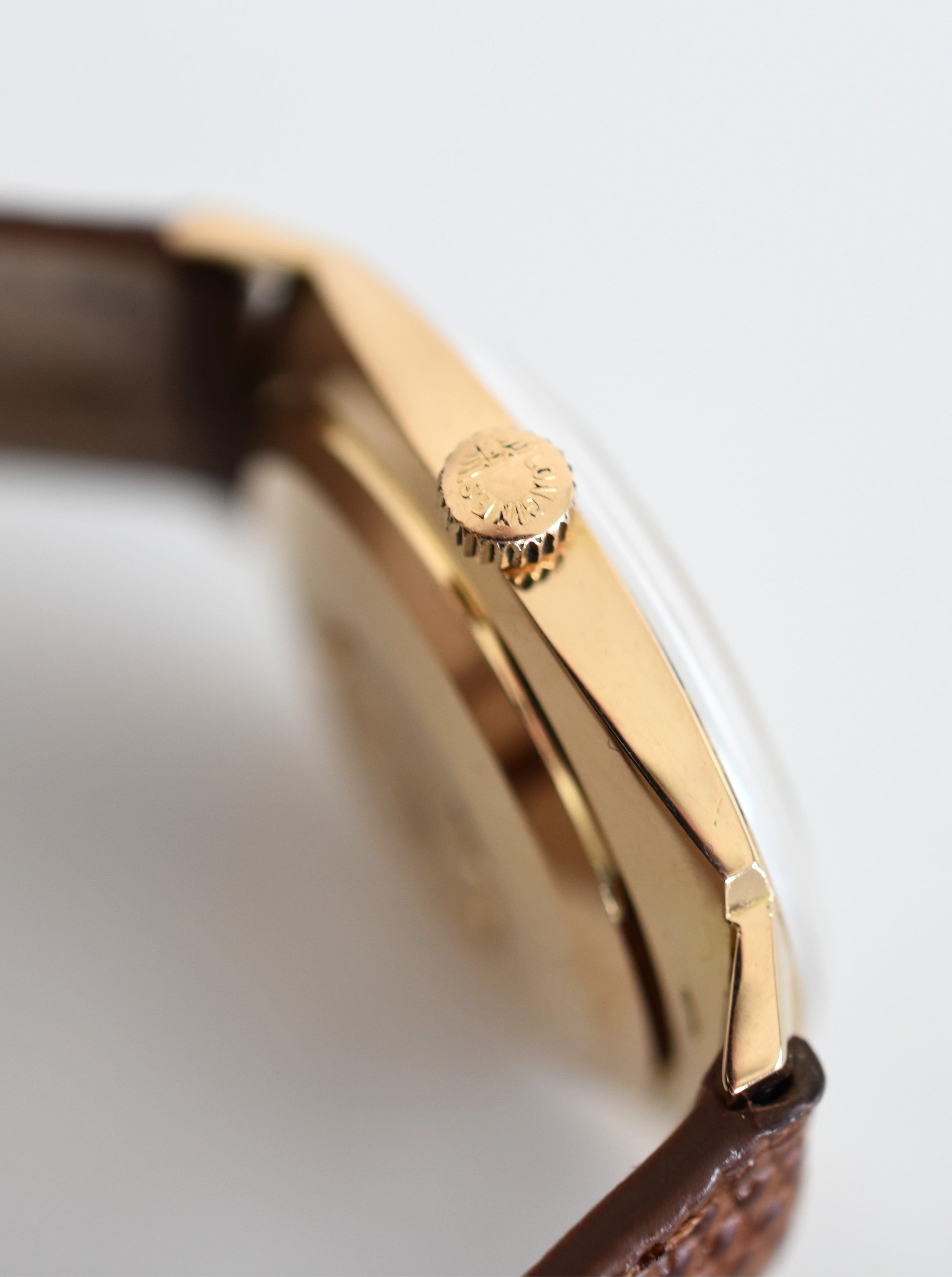 Watch LONGINES "Ultra Chron" in yellow gold, silver and leather