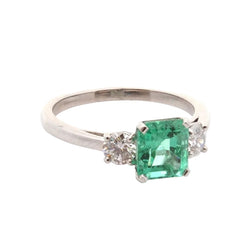 1.42-carat emerald ring with diamonds