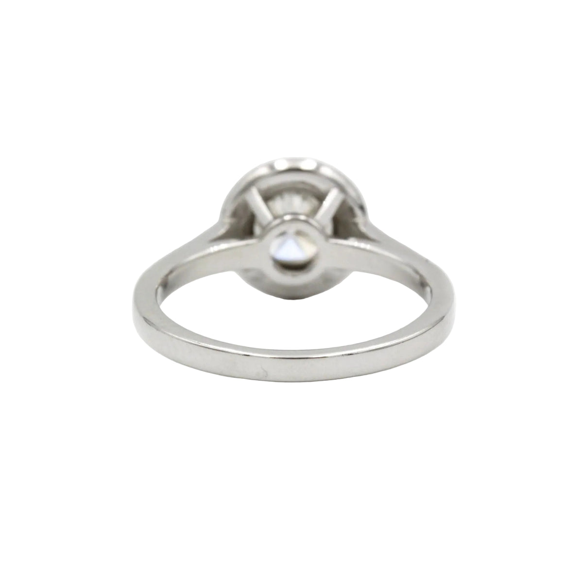White Gold Solitaire Ring with Diamonds