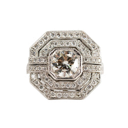 Entourage Ring in White Gold and Diamonds