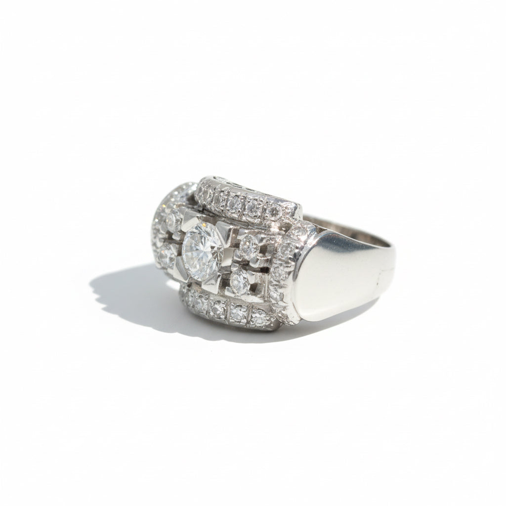 Ring Art Deco in white gold and diamonds