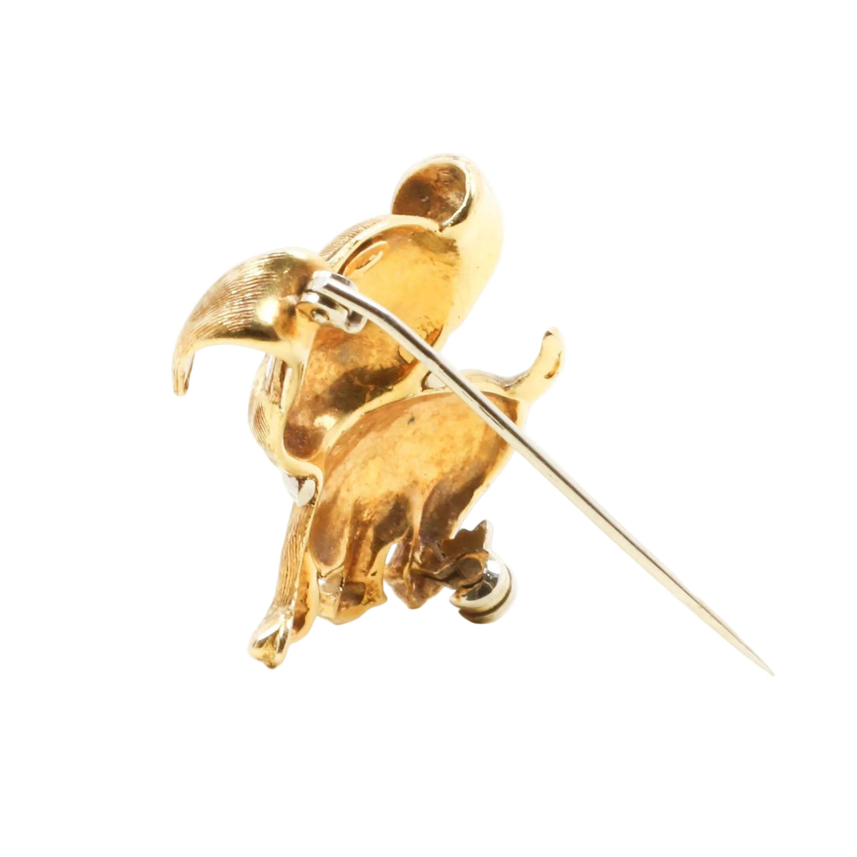 Brooch made of white gold, yellow gold, Enamel, and sapphires