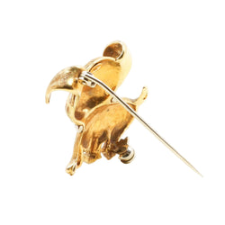 Brooch made of white gold, yellow gold, Enamel, and sapphires