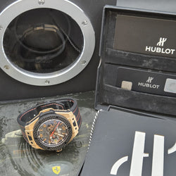 HUBLOT "Big Bang Ferrari" Watch in Rose gold and Carbon Fiber