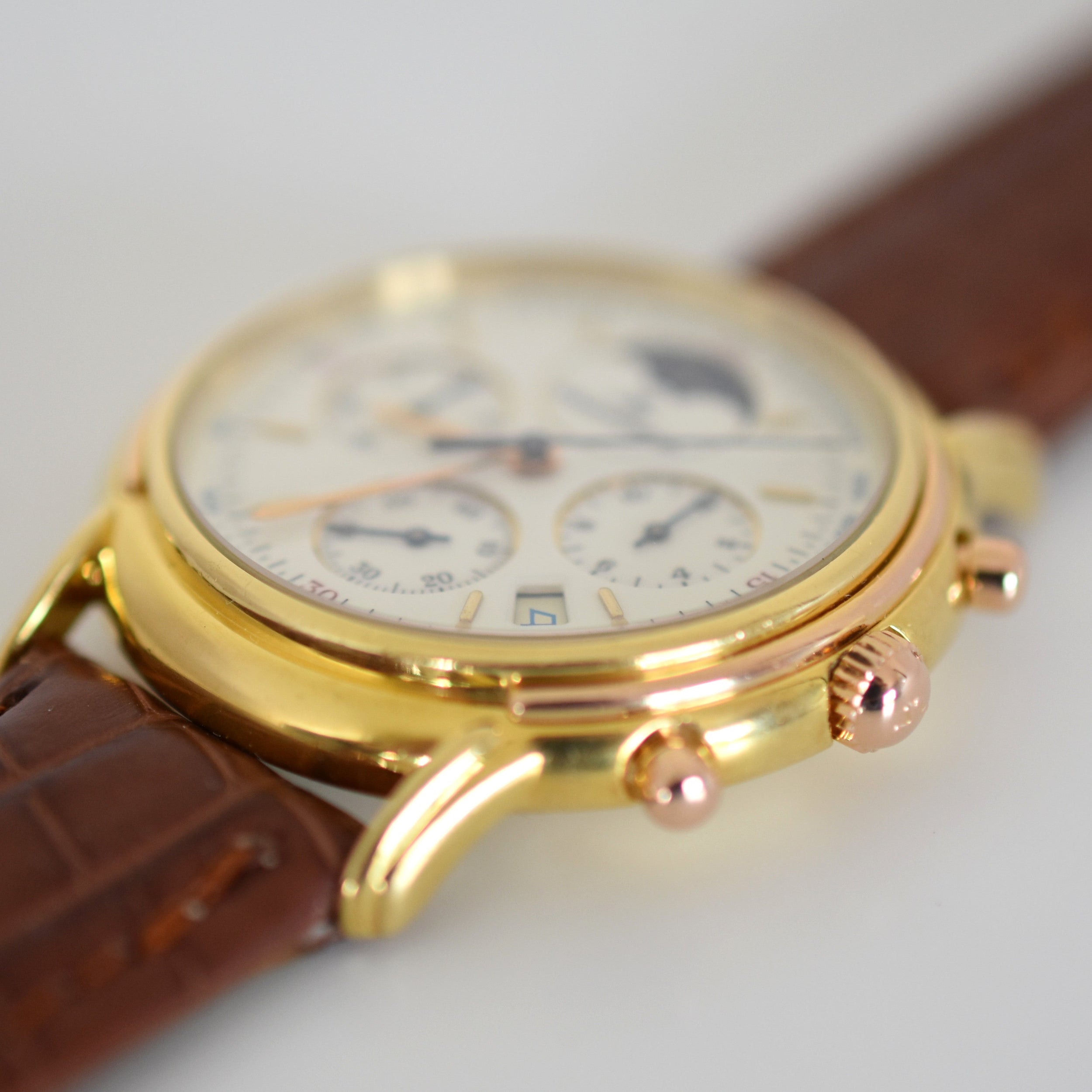 JAEGER-LECOULTRE "Odysseus" Watch in Yellow gold, Rose gold and leather