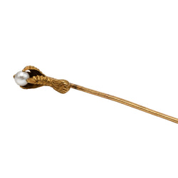 Yellow gold and pearl brooch