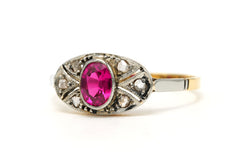 Bague Entourage en or blanc, or jaune, rubis et diamants