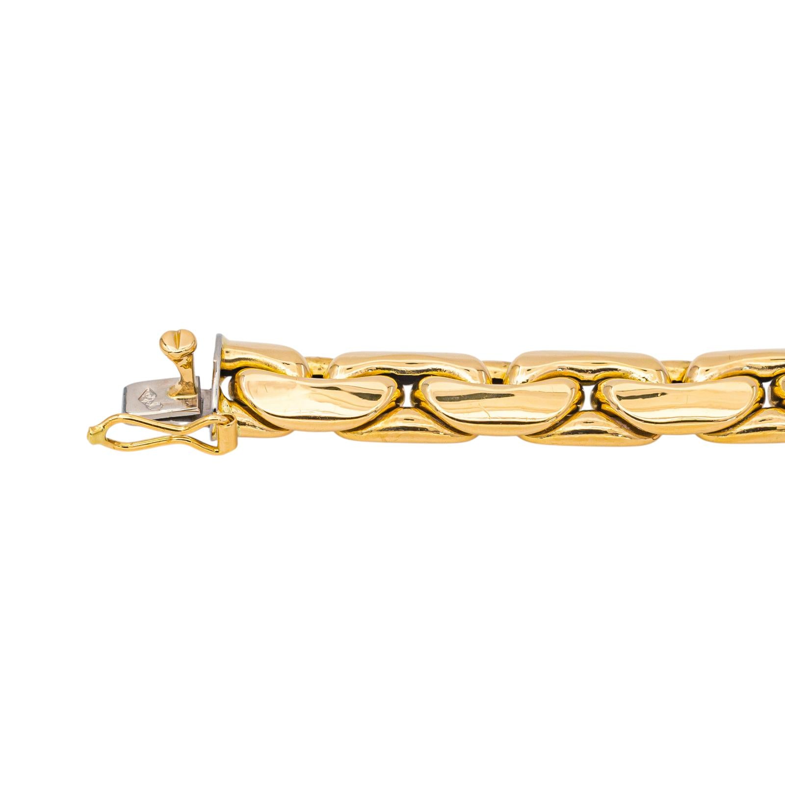 Yellow Gold Bean-Shaped Link Bracelet