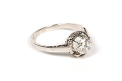 White Gold Solitaire Ring with Diamond